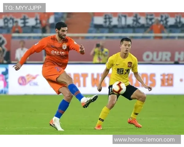 广西恒大与山东鲁能激战正酣谁能在这场对决中笑到最后